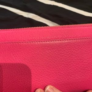 kate spade Accessories - Kate Spade pink leather wallet kate spade Accessories - Kate Spade pink leather wallet